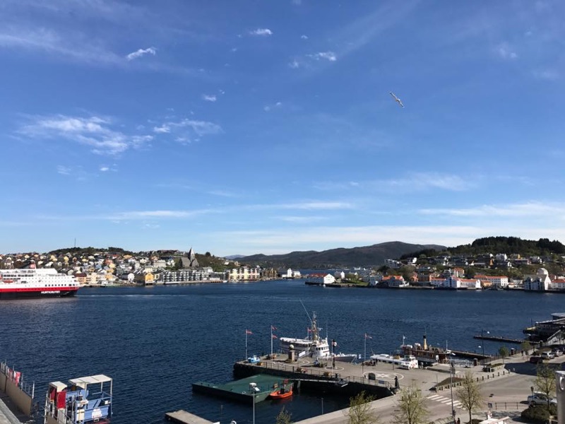 Panoramautsikt over Kristiansund havn fra Taket